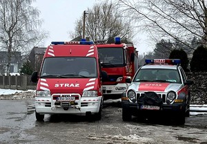 3 pojazdy strażackie (2)
