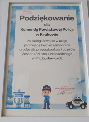 podziękowanie dla policjantów od uczniów ZSP w Przybysławicach z grafika policjanta i radiowozu (2)