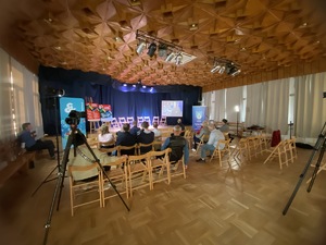 sala kinowa w Mogilanach