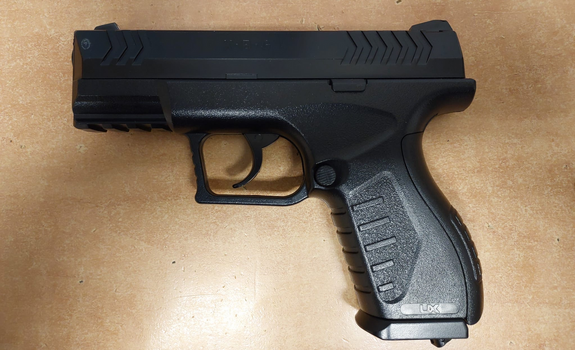 zabezpieczona broń pneumatyczna